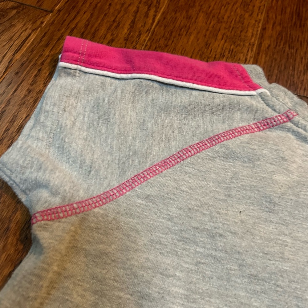 *CLEARANCE* Nike Kids Gray T-Shirt with Pink Accents - Size 6X - Picture 5 of 9